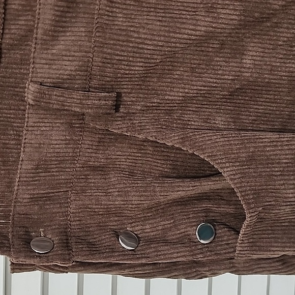 Women's Oversized Brown Corduroy Overalls. Adjustable Straps. OS - Picture 4 of 13